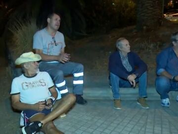 El remedio de unos vecinos de Gran Canaria contra la soledad no deseada