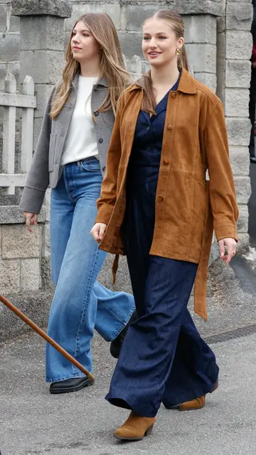 La princesa Leonor y la infanta Sofía en Valdesoto, Premio Pueblo Ejemplar 2025 La princesa Leonor y la infanta Sofía en Valdesoto, Premio Pueblo Ejemplar 2025