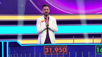 Alex, concursante de La ruleta de la suerte noche Alex, concursante de La ruleta de la suerte noche