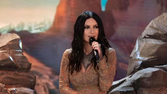 &iexcl;Incre&iacute;ble! Laura Pausini presenta su &uacute;ltimo single en directo en El Hormiguero