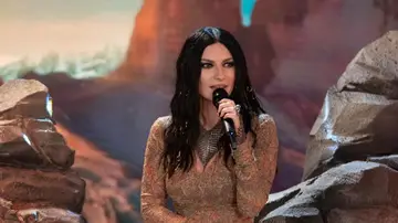 ¡Increíble! Laura Pausini presenta su último single en directo en El Hormiguero ¡Increíble! Laura Pausini presenta su último single en directo en El Hormiguero
