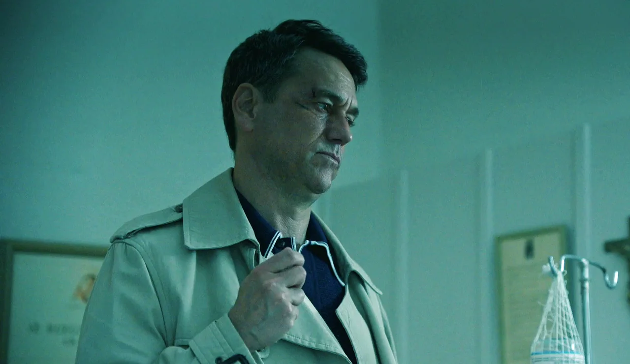 Gabriel, a punto de matar a Andrés: ¡no quiere que despierte y que cuente la verdad!