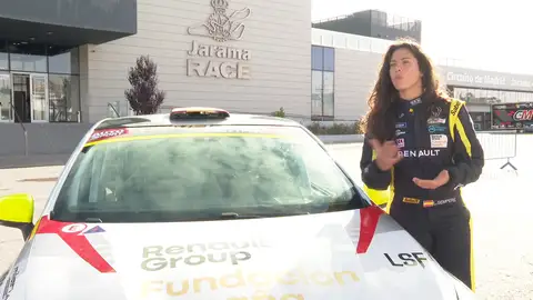 Lydia Sempere, piloto sorda de la Copa Clío Lydia Sempere, piloto sorda de la Copa Clío