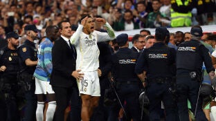 Jude Bellingham, en el Cl&aacute;sico del Santiago Bernab&eacute;u