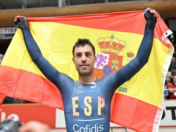 Albert Torres, campeón del mundo de ómnium, en Santiago de Chile Albert Torres, campeón del mundo de ómnium, en Santiago de Chile