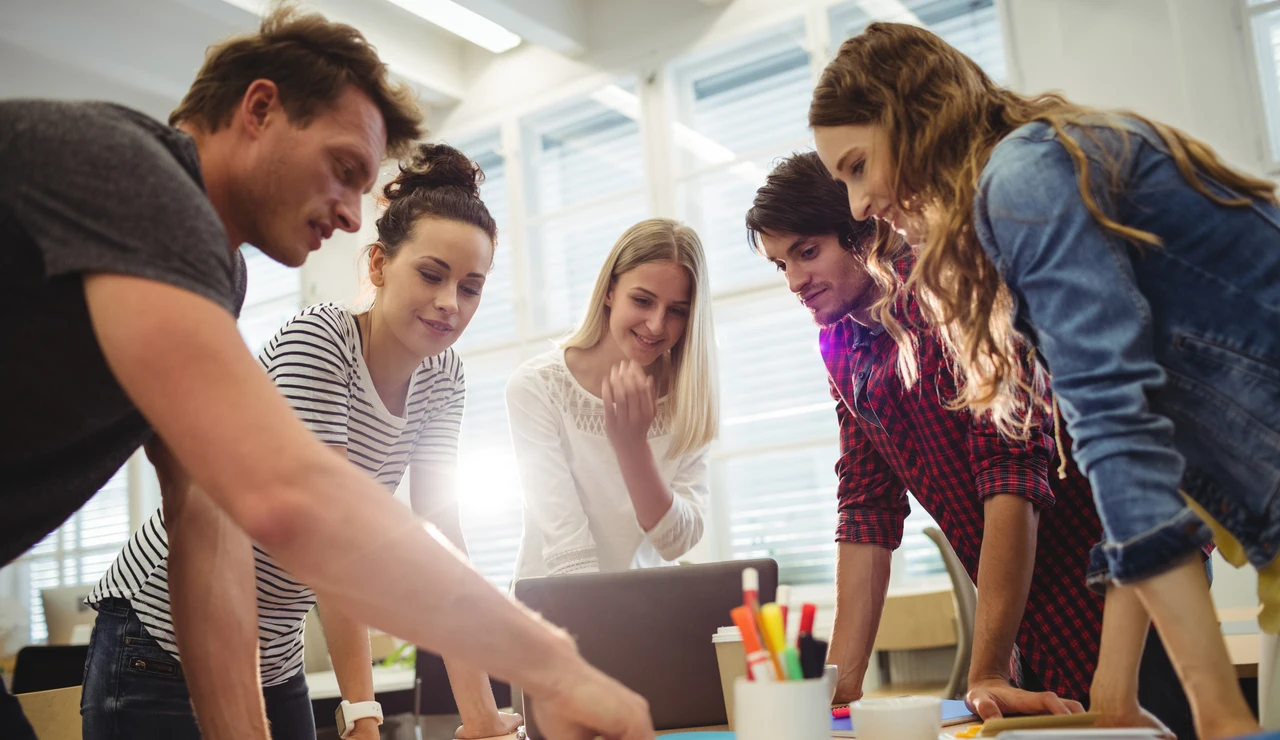 Un equipo trabajando