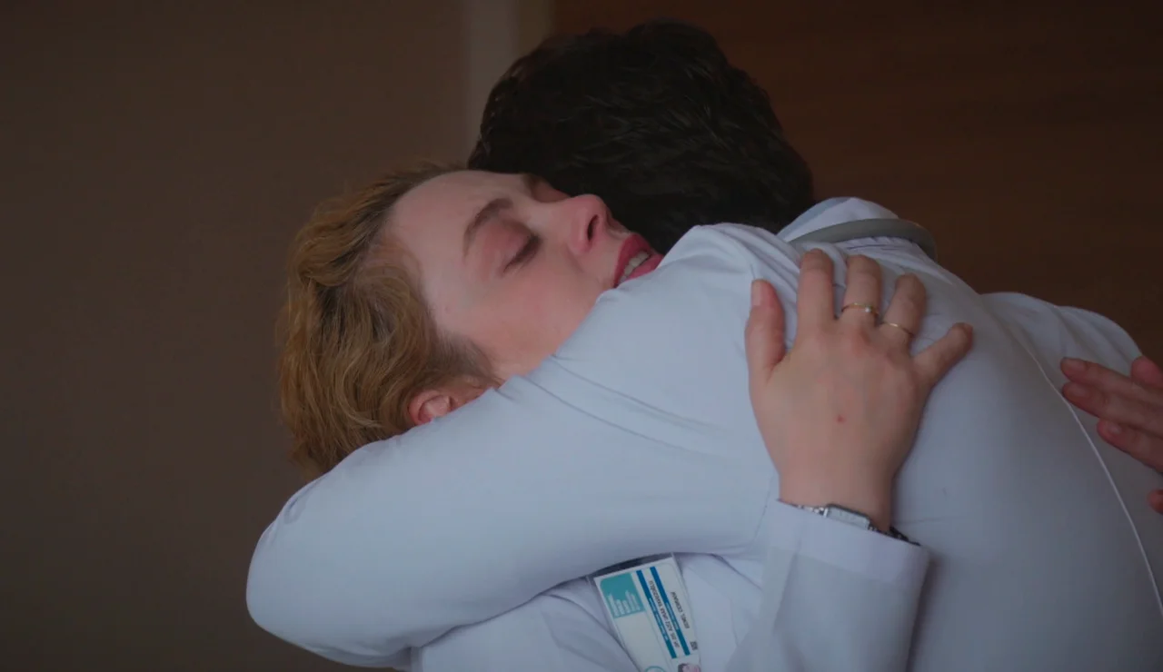 “Escucha siempre tu corazón”: el regalo de Bahar a Uras que simboliza su amor como madre