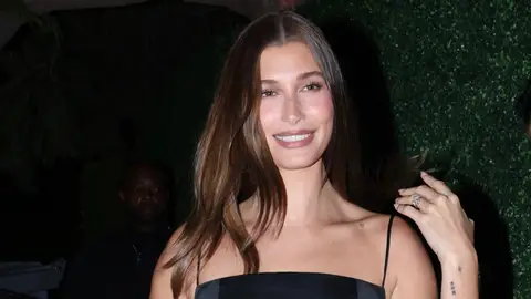 Hailey Bieber Hailey Bieber