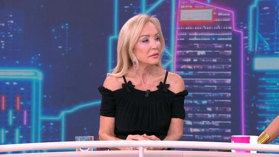 Carmen Lomana