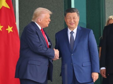 Donald Trump y Xi Jinping tras la reunión en Corea del Sur