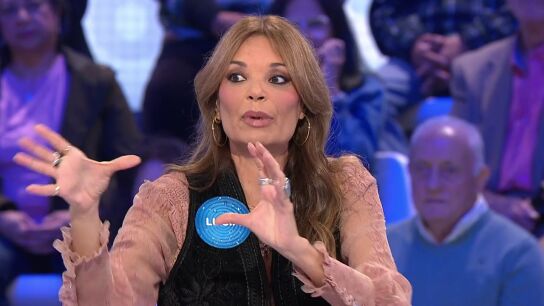 La &lsquo;traici&oacute;n&rsquo; de Luc&iacute;a Hoyos a Manu al cambiar de bando en Pasapalabra: &ldquo;Me est&aacute; cayendo de mal&rdquo;