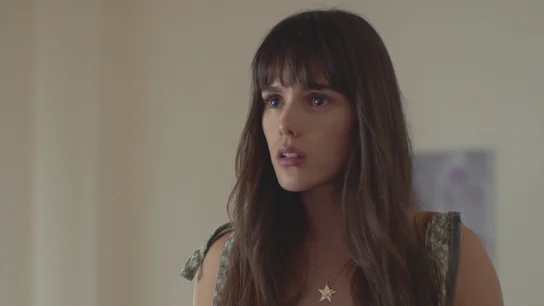 Julia descubre que Patricia está embarazada de verdad y su plan se derrumba, Julia descubre que Patricia está embarazada de verdad y su plan se derrumba,