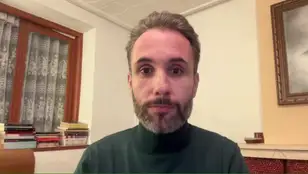 Javier Sánchez, Politólogo