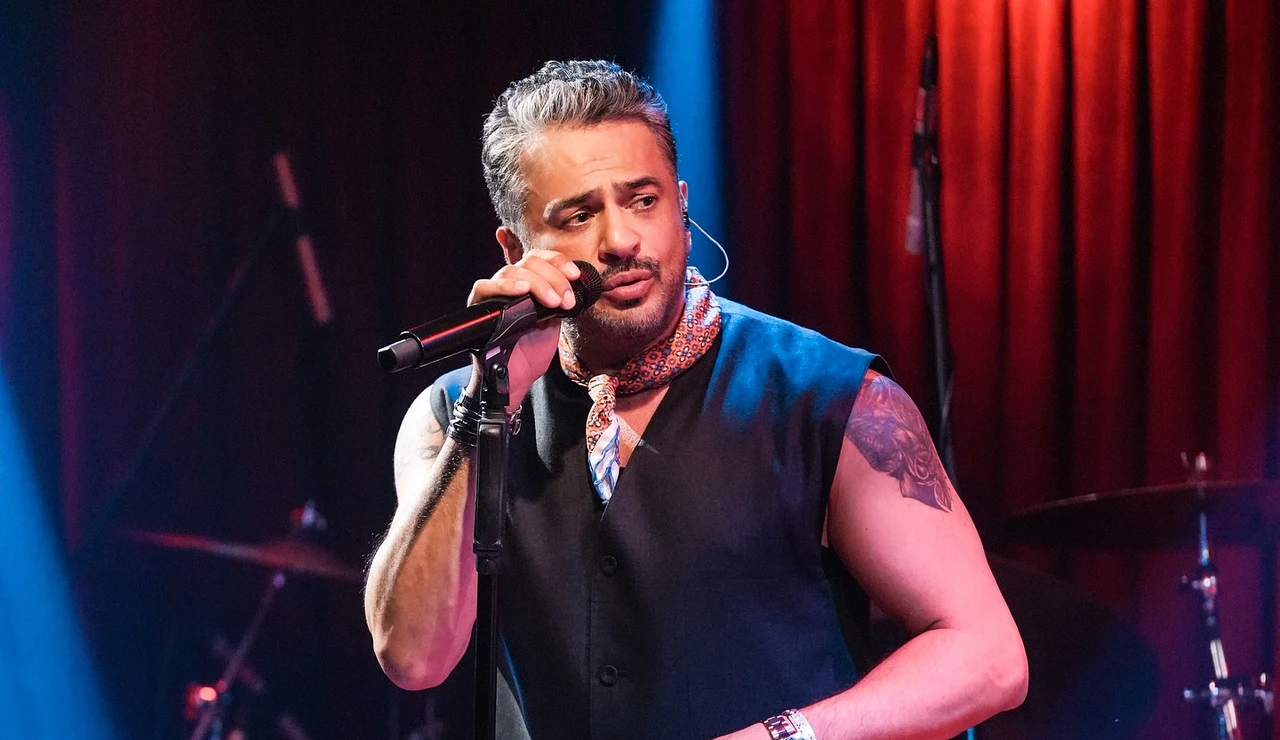 Emre Altuğ, Orhan Korhan en Una nueva vida