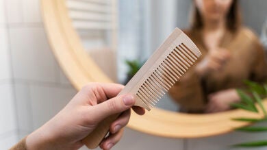 ¿Por qué un simple peine te va a venir muy bien durante el parto? 