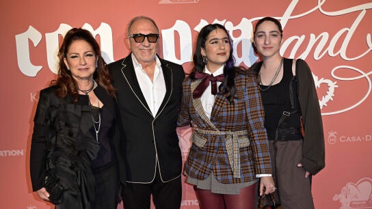La familia Estefan en un evento