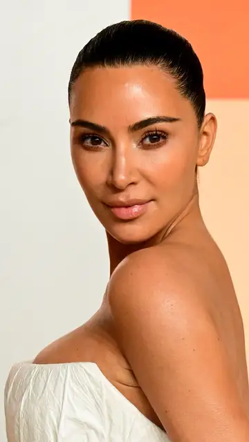 Kim Kardashian en la fiesta Vanity Fair de los Oscar 2025 Kim Kardashian en la fiesta Vanity Fair de los Oscar 2025