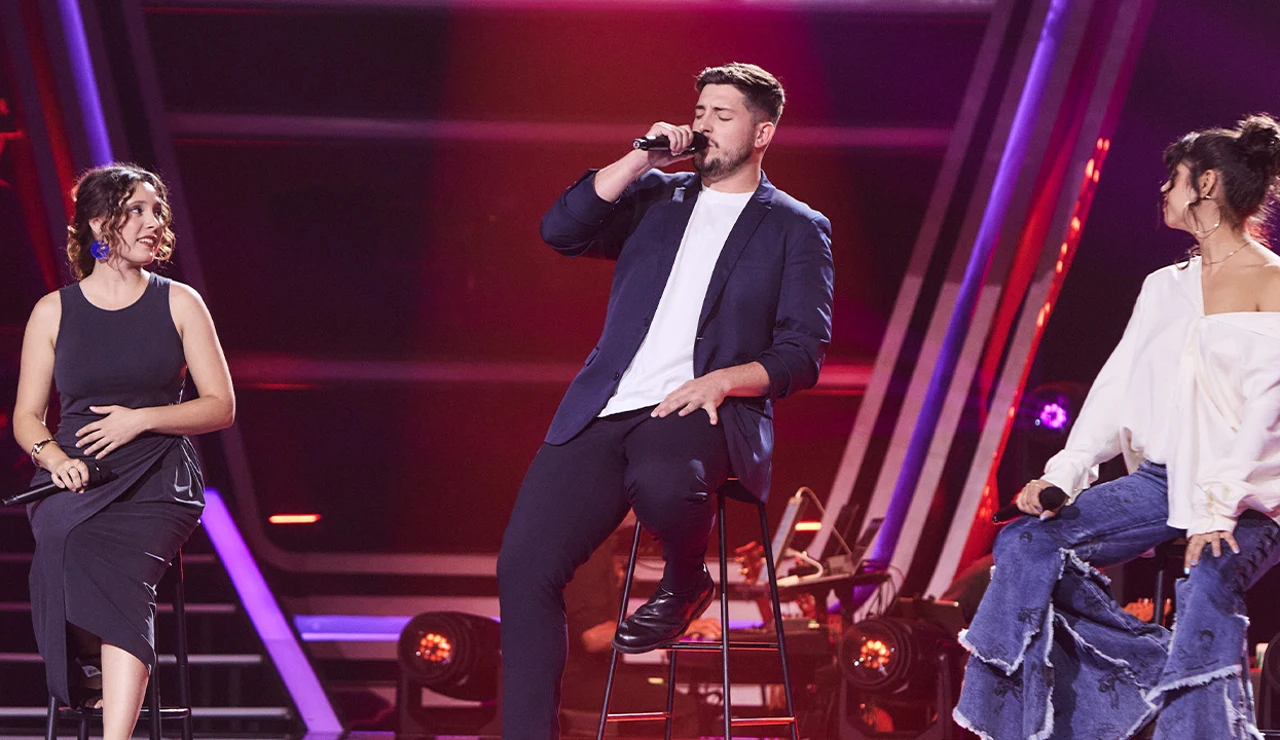 “Habéis hecho música”: esta batalla cautiva a su coach con ‘Vete de mí’ en La Voz