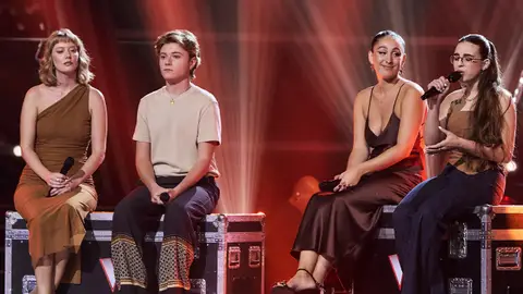 Kirsti, Ferrán, Aroa y Cristina Kirsti, Ferrán, Aroa y Cristina