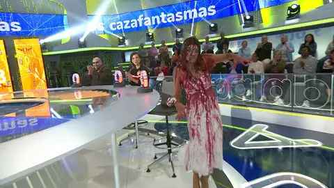 Carrie, más viva que nunca gracias a Lucía Hoyos… ¡bailando la sintonía de ‘Cazafantasmas’! Carrie, más viva que nunca gracias a Lucía Hoyos… ¡bailando la sintonía de ‘Cazafantasmas’!