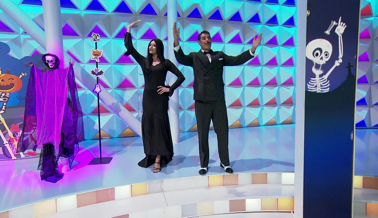 Avance: la familia Adams invade La ruleta de la suerte en el especial de Halloween