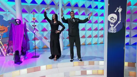 Avance: la familia Adams invade La ruleta de la suerte en el especial de Halloween Avance: la familia Adams invade La ruleta de la suerte en el especial de Halloween