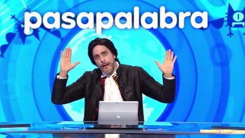 ¿De qué va disfrazado Roberto Leal por Halloween? El presentador pide opinión a las redes sociales