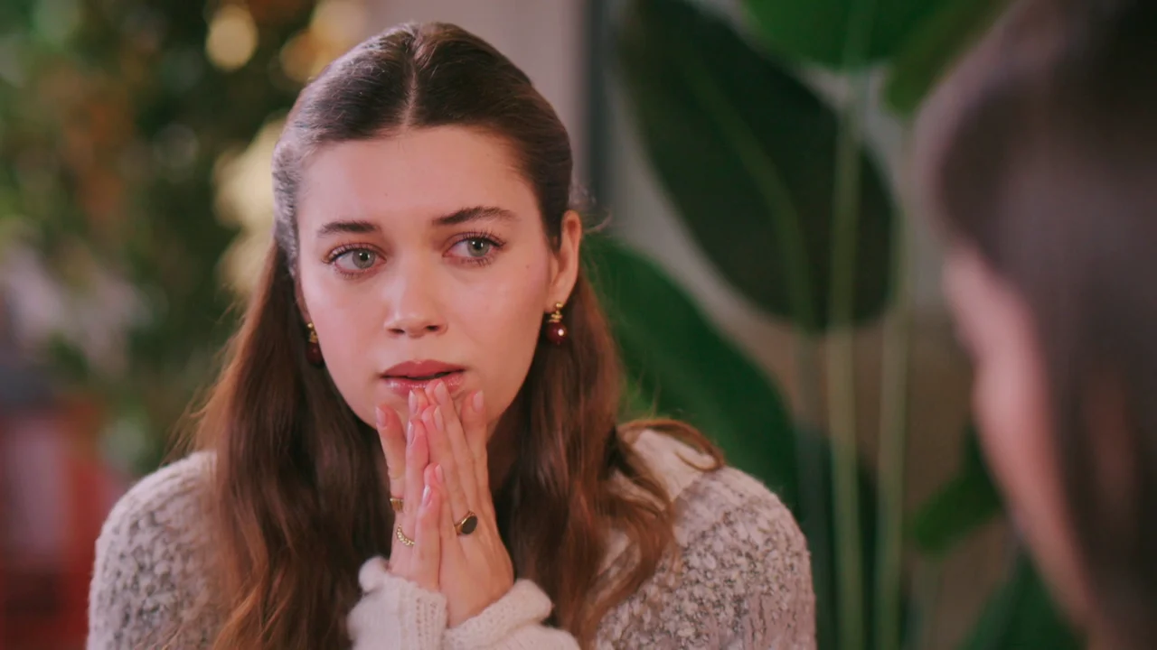 Seyran, sin saberlo, le da a Suna la oportunidad de quedarse con Ferit: esta noche, en Una nueva vida