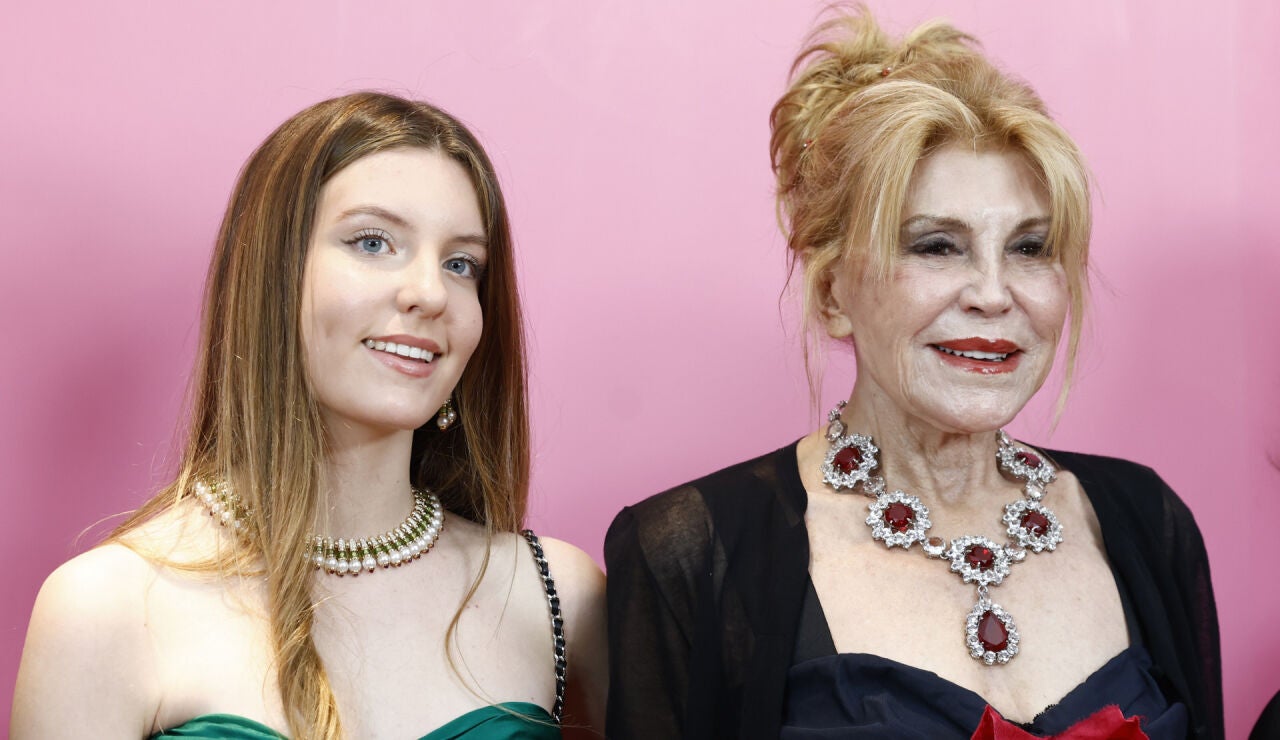 Tita Cervera y Carmen Thyssen en un evento