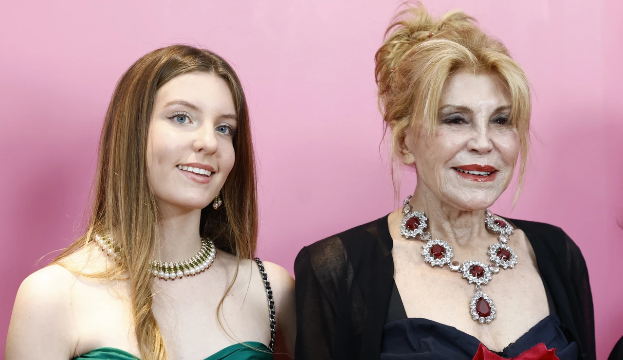 Tita Cervera y Carmen Thyssen en un evento