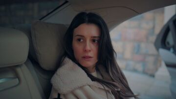 Ferit la olvida y Serter vuelve a su vida: Pelin se adentra en un nuevo infierno en Una nueva vida