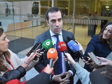 Carlos Cuerpo a su llegada al 12º Congreso Anual de Multinacionales con España. Carlos Cuerpo a su llegada al 12º Congreso Anual de Multinacionales con España.