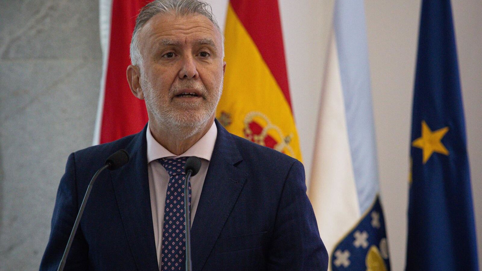 Ángel Víctor Torres cargó contra una responsable de Sanidad por no agilizar los pagos a la empresa de Aldama