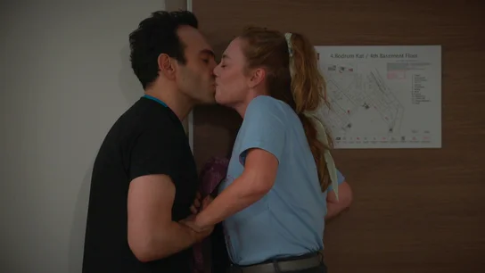 Bahar y Evren se dan una segunda oportunidad: su amor vuelve a renacer en secreto Bahar y Evren se dan una segunda oportunidad: su amor vuelve a renacer en secreto