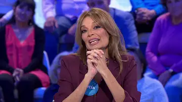 La preciosa dedicatoria de Lucía Hoyos a los cuidadores de personas mayores La preciosa dedicatoria de Lucía Hoyos a los cuidadores de personas mayores