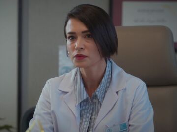  Rengin se despide como jefa m&eacute;dica y advierte: &ldquo;El cambio no ser&aacute; f&aacute;cil para nadie&rdquo;