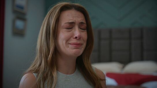 &Ccedil;ağla no supera la muerte de Tolga y llora sin consuelo por el amor que el destino trunc&oacute;