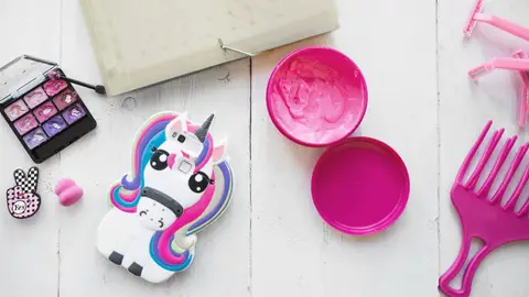 Maquillaje de juguete para niños y niñas Maquillaje de juguete para niños y niñas