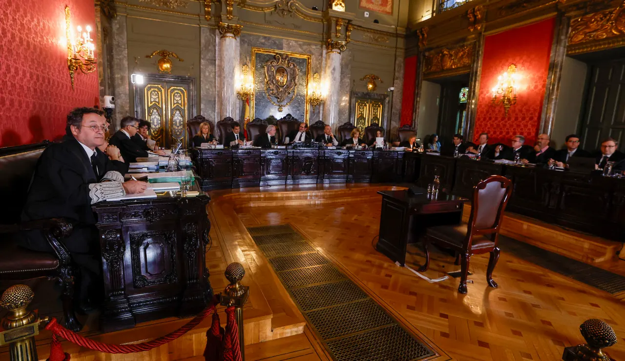 Juicio al fiscal general del Estado