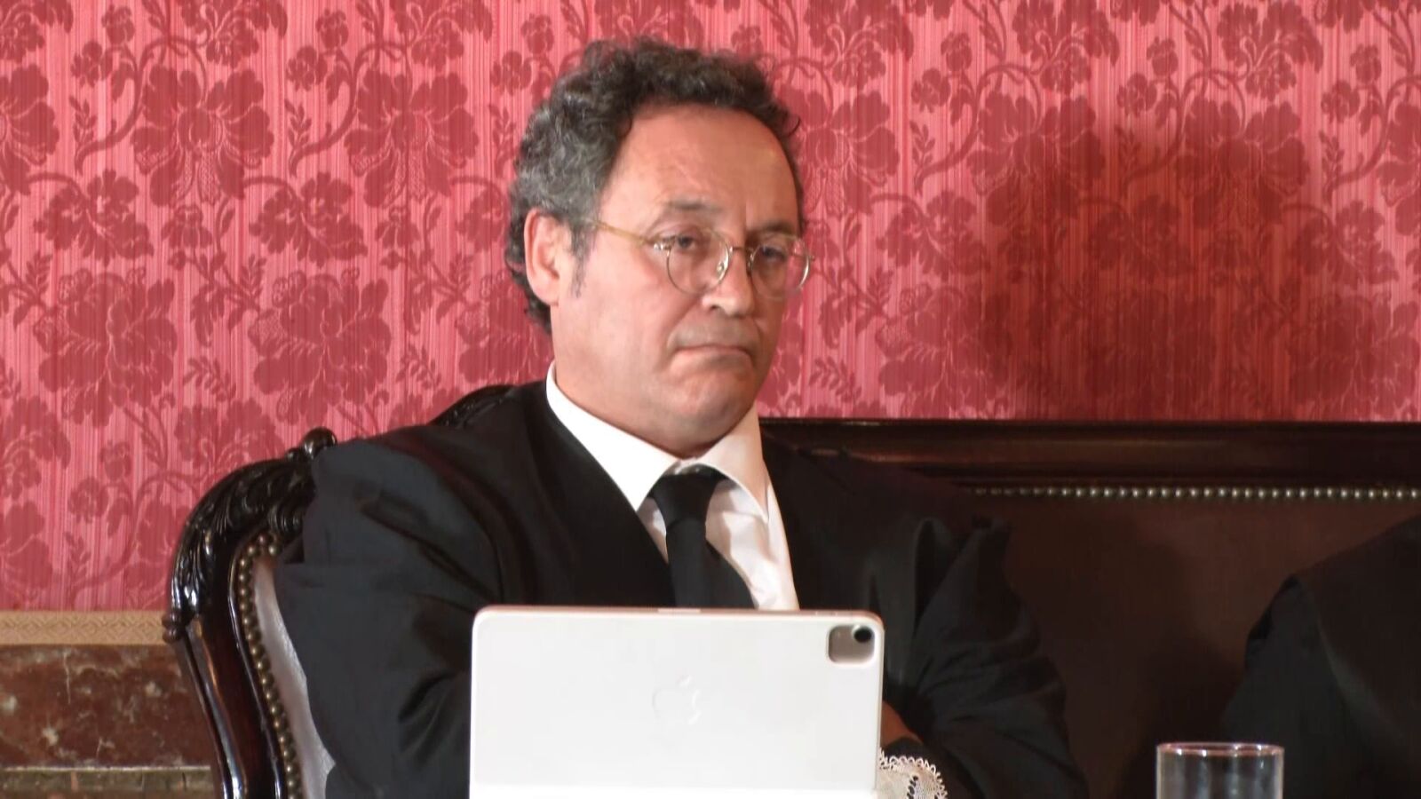 Álvaro García Ortiz paga los 10.000 euros de indemnización al novio de Ayuso