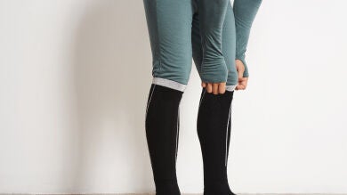 Medias compresivas: cómo se ponen, cuándo se deben usar y qué tipos hay