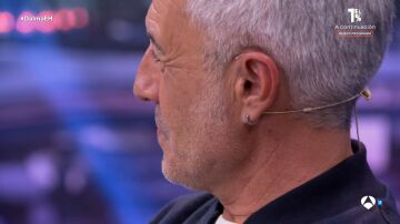 El motivo detrás del pendiente de Sergio Dalma: "Fue un descalabro en mi casa" El motivo detrás del pendiente de Sergio Dalma: "Fue un descalabro en mi casa"