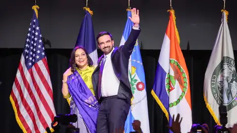 Mamdani y su madre Mamdani y su madre