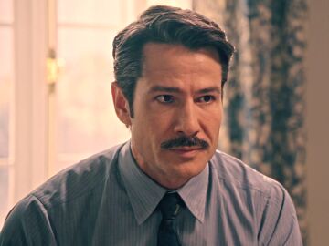  Pelayo se compromete a ocuparse de Eladio... &iexcl;pero se niega a liberarlo!