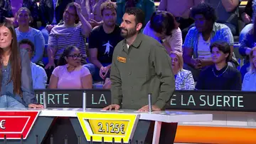 ¡Una de las mejores jugadas de la historia de La ruleta de la suerte! Ignacio resuelve por 2.125 eurazos ¡Una de las mejores jugadas de la historia de La ruleta de la suerte! Ignacio resuelve por 2.125 eurazos