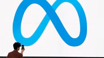 Logotipo de Meta, la compa&ntilde;&iacute;a de Mark Zuckerberg
