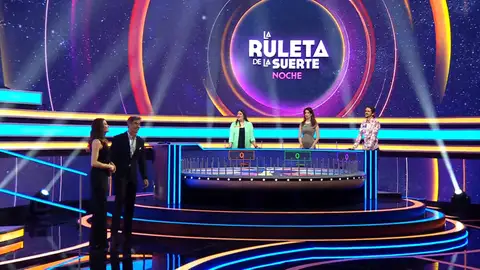 Laura Moure y Jorge Fernández en La ruleta de la suerte noche Laura Moure y Jorge Fernández en La ruleta de la suerte noche