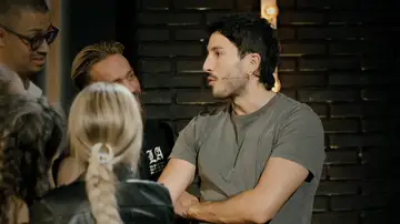 "Yatra no es mi apellido real": El coach explica el verdadero significado de su nombre artístico "Yatra no es mi apellido real": El coach explica el verdadero significado de su nombre artístico