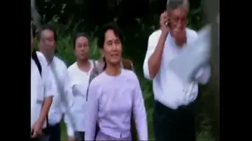 Efemérides de hoy 13 de noviembre de 2025: Aung Sang Suu Kyi, líder birmana, es puesta en libertad Efemérides de hoy 13 de noviembre de 2025: Aung Sang Suu Kyi, líder birmana, es puesta en libertad