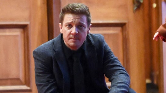 Jeremy Renner en el rodaje de Hawkeye